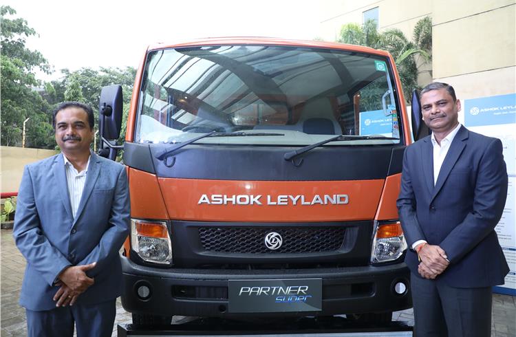 Sanjeev Kumar, Head – MHCV, Ashok Leyland with Alfred Nixon, Senior Vice President – Product development, Ashok Leyland at the Partner Super Launch